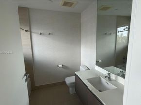 3250 NE 188th Street 204, Aventura FL 33180