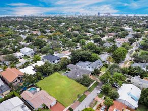 805 SE 10th Street, Fort Lauderdale FL 33316