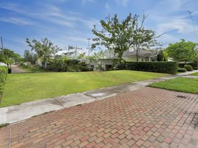 805 SE 10th Street, Fort Lauderdale FL 33316