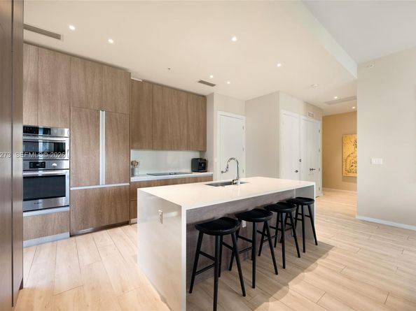 3156 SW 27th Avenue 305, Coconut Grove FL 33133