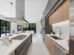 1780 Chucunantah Road, Miami FL 33133