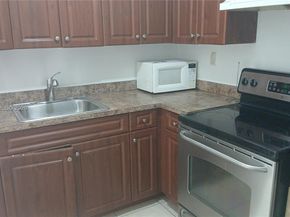 3610 NW 21st Street 313, Lauderdale Lakes FL 33311