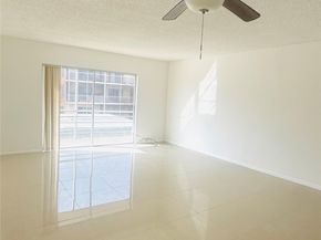 4848 NW 24th Ct 330, Lauderdale Lakes FL 33313