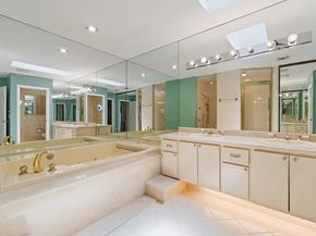 104 Sand Pine Drive, Jupiter FL 33477