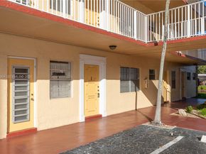 3990 NW 42nd Avenue 106, Lauderdale Lakes FL 33319