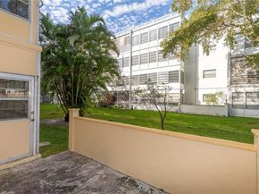 3990 NW 42nd Avenue 106, Lauderdale Lakes FL 33319
