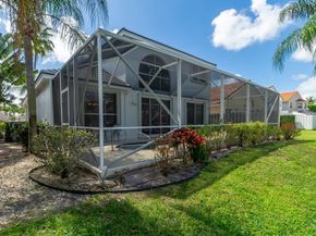 6005 Newport Village Way, Lake Worth FL 33463