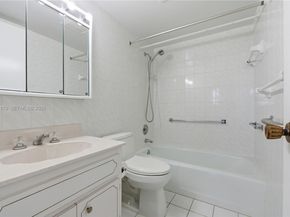 2350 NE 14th St Causeway 507, Pompano Beach FL 33062