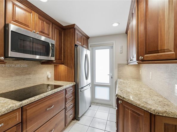 2350 NE 14th St Causeway 507, Pompano Beach FL 33062