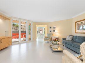 120 SE 5th Avenue Apt 128, Boca Raton FL 33432