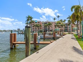 120 SE 5th Avenue Apt 128, Boca Raton FL 33432