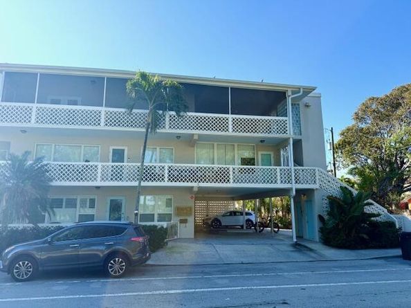 131 N Golfview Road 4, Lake Worth Beach FL 33460
