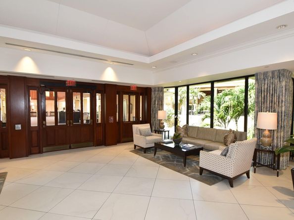 7449 Glendevon Lane 104, Delray Beach FL 33446