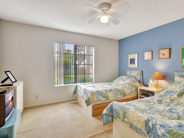 7449 Glendevon Lane 104, Delray Beach FL 33446