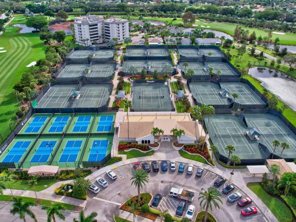 7449 Glendevon Lane 104, Delray Beach FL 33446