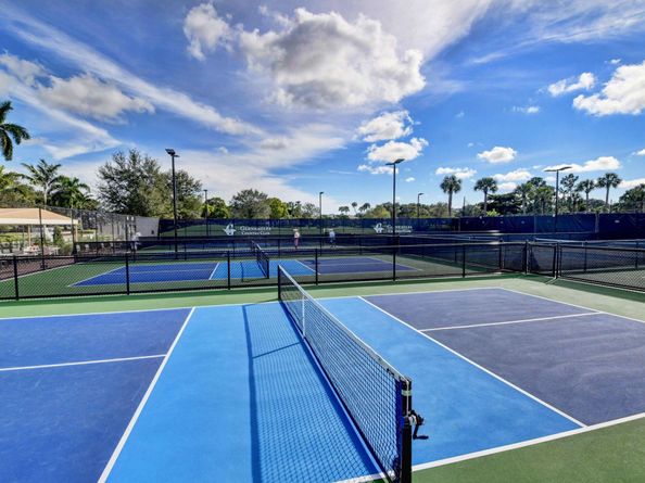 7449 Glendevon Lane 104, Delray Beach FL 33446