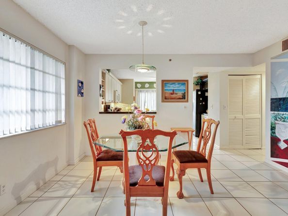 7449 Glendevon Lane 104, Delray Beach FL 33446