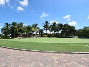 7449 Glendevon Lane 104, Delray Beach FL 33446