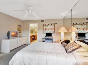 7449 Glendevon Lane 104, Delray Beach FL 33446