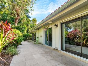 13886 Whispering Lakes Lane, Palm Beach Gardens FL 33418