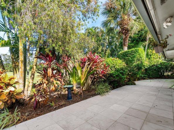 13886 Whispering Lakes Lane, Palm Beach Gardens FL 33418