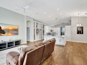 4174 Bahia Isle Circle, Wellington FL 33449