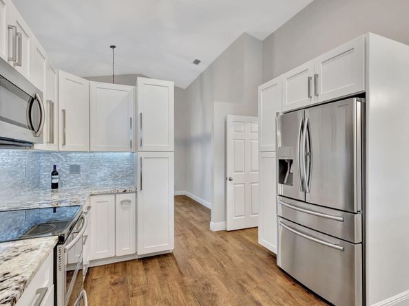 4174 Bahia Isle Circle, Wellington FL 33449
