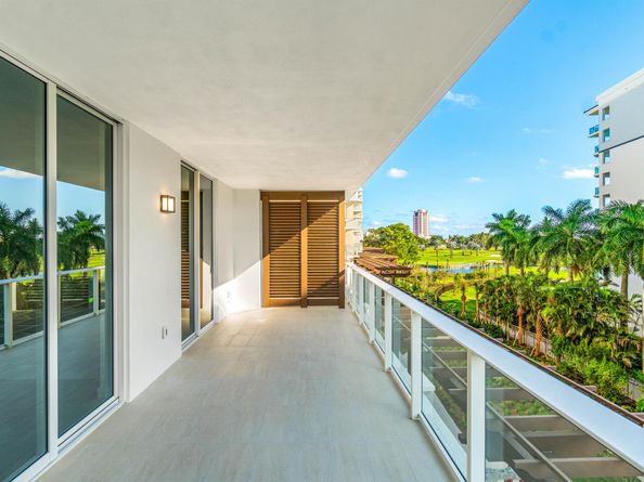 220 SE Mizner Boulevard 411, Boca Raton FL 33432