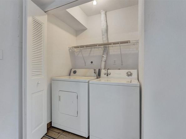 26 Wimbledon Lake 248, Plantation FL 33324