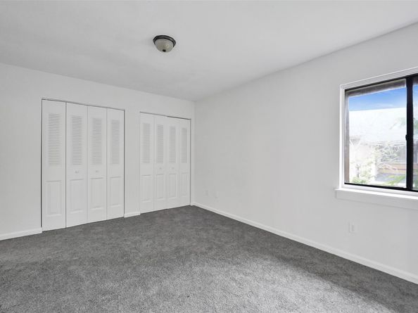 26 Wimbledon Lake 248, Plantation FL 33324