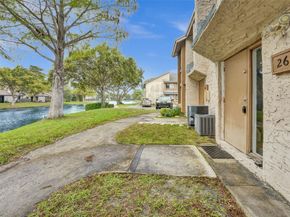 26 Wimbledon Lake 248, Plantation FL 33324