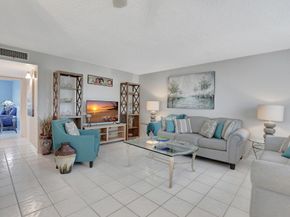 204 Burgundy E 204, Delray Beach FL 33484