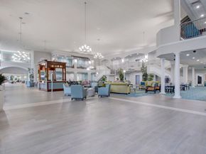 204 Burgundy E 204, Delray Beach FL 33484