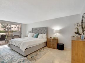 7370 Orangewood Lane 107, Boca Raton FL 33433