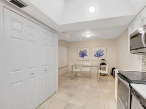 7370 Orangewood Lane 107, Boca Raton FL 33433