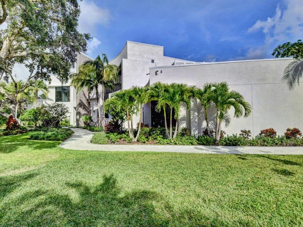 7370 Orangewood Lane 107, Boca Raton FL 33433