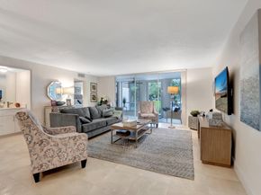 7370 Orangewood Lane 107, Boca Raton FL 33433