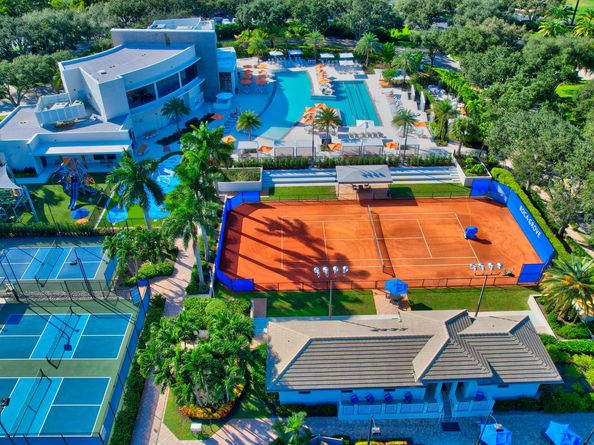 7370 Orangewood Lane 107, Boca Raton FL 33433