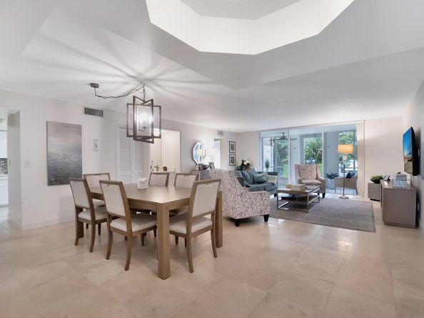 7370 Orangewood Lane 107, Boca Raton FL 33433