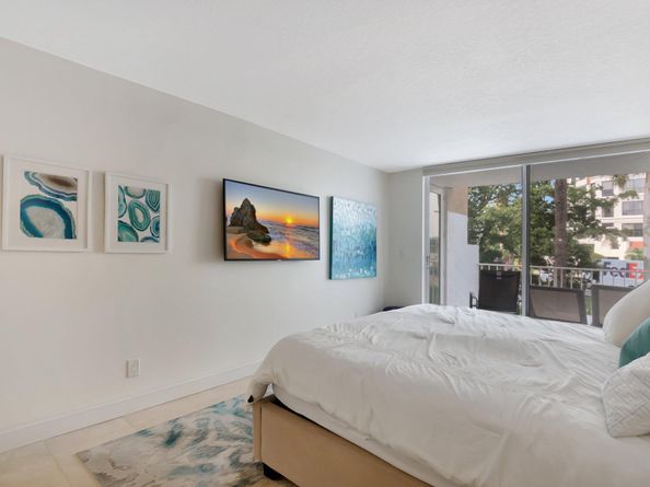 7370 Orangewood Lane 107, Boca Raton FL 33433