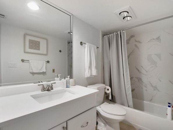 7370 Orangewood Lane 107, Boca Raton FL 33433