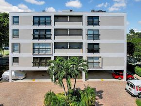 5495 NE 25th Ave 204, Fort Lauderdale FL 33308