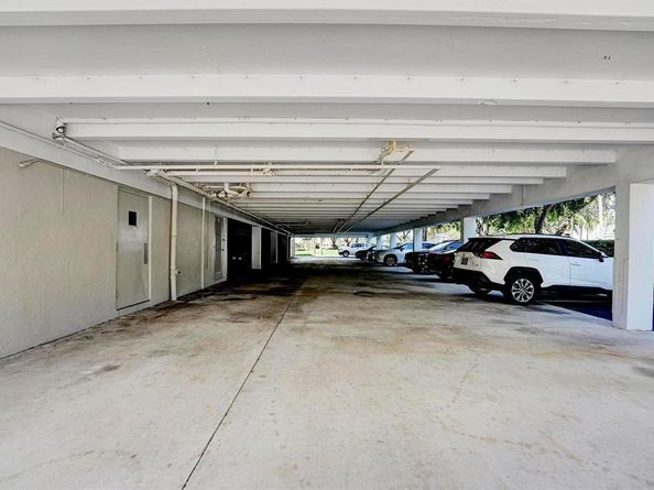 5495 NE 25th Ave 204, Fort Lauderdale FL 33308