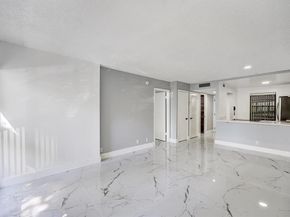 5495 NE 25th Ave 204, Fort Lauderdale FL 33308