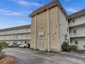 4706 NW 36th St 409, Lauderdale Lakes FL 33319