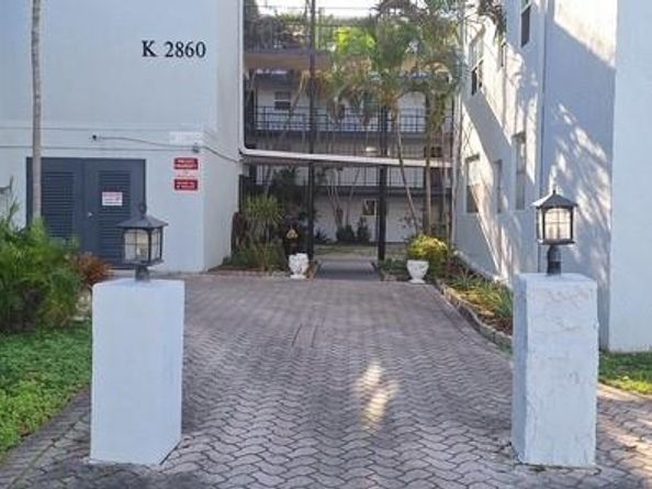 2860 Somerset Dr 202, Lauderdale Lakes FL 33311