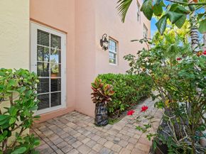 1127 NE 18th Ave 1127, Fort Lauderdale FL 33304