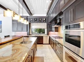 815 Idlewyld Dr, Fort Lauderdale FL 33301