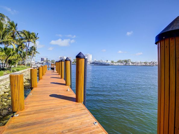 815 Idlewyld Dr, Fort Lauderdale FL 33301