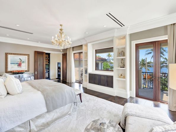 815 Idlewyld Dr, Fort Lauderdale FL 33301